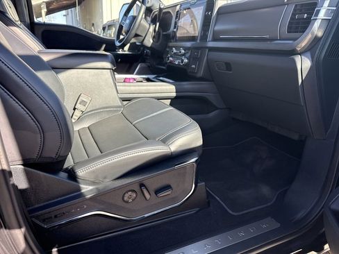 Used 2025 Ford F350 Platinum image 14