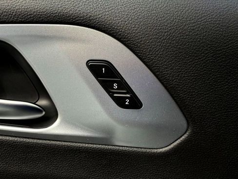 New 2026 Chrysler Pacifica Limited w/ S Appearance Package image 14