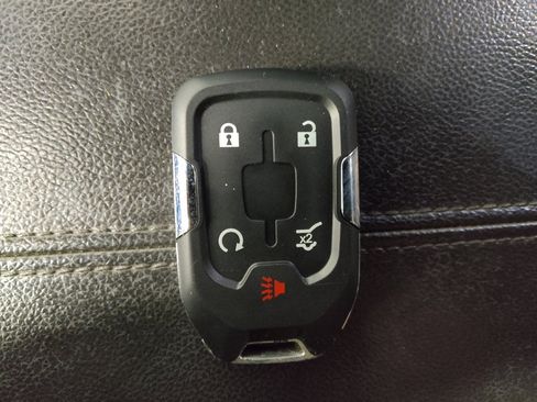 Used 2018 GMC Terrain SLT w/ Preferred Package image 32