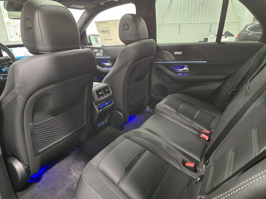 New 2026 Mercedes-Benz GLE 53 AMG 4MATIC image 41