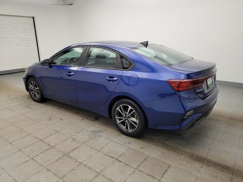 Used 2023 Kia Forte LXS image 3