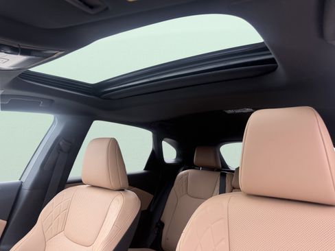 Used 2026 Lexus RX 350 FWD image 29