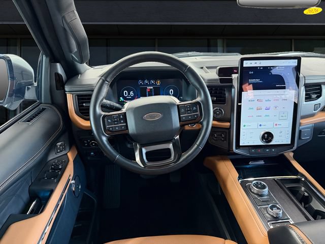 Used 2024 Ford Expedition Max Platinum AWD/4WD image 12