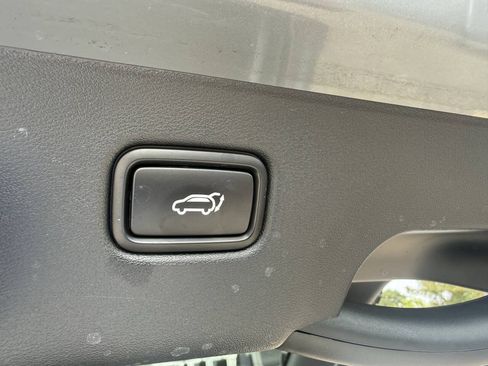 Used 2023 Kia EV6 Wind w/ Wind Technology Package AWD/4WD image 37
