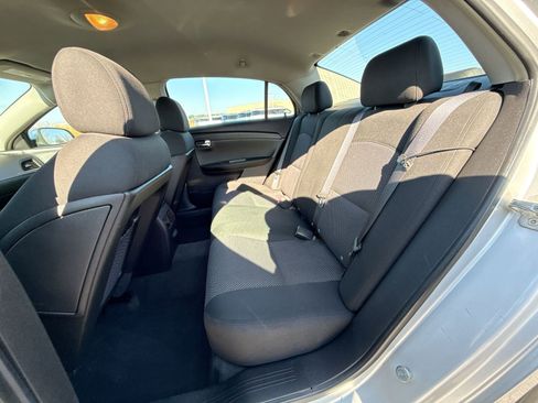 Used 2009 Chevrolet Malibu LT w/ Power Convenience Package FWD image 20