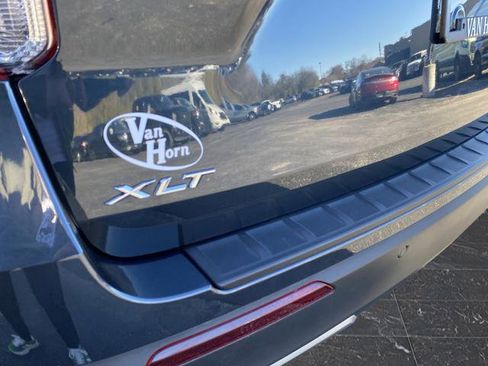 Certified 2022 Ford Explorer XLT w/ Equipment Group 202A image 31