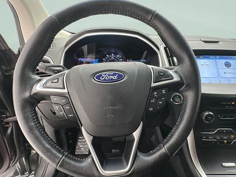 Used 2016 Ford Edge SEL w/ Equipment Group 201A FWD image 14