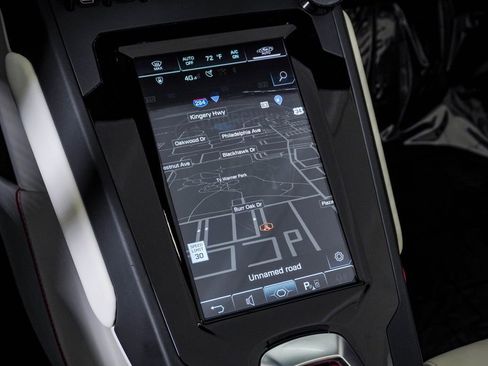 Used 2023 Lamborghini Huracan EVO image 37