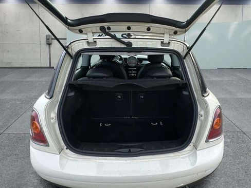 Used 2010 MINI Cooper Hardtop FWD image 31
