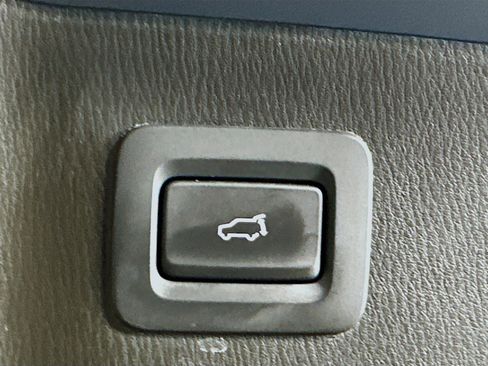 Used 2023 MAZDA CX-5 Carbon Edition image 32