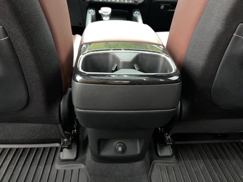 Used 2023 Kia Telluride SX image 27