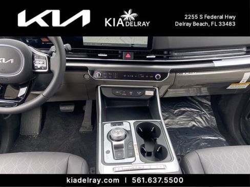 New 2026 Kia Carnival LXS FWD image 12