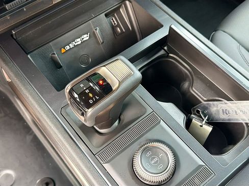 Used 2024 GMC Hummer EV 3X AWD/4WD image 17