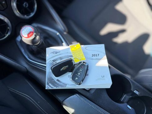 Used 2017 Chevrolet Camaro SS RWD image 17
