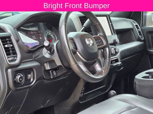 Used 2022 RAM 3500 Tradesman w/ Chrome Appearance Group AWD/4WD image 12