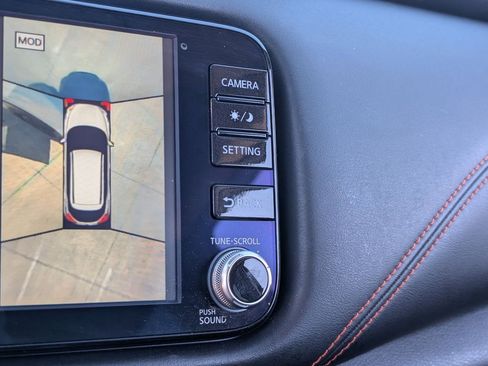 Used 2021 Nissan Kicks SR w/ Interior Electronics Package FWD image 15