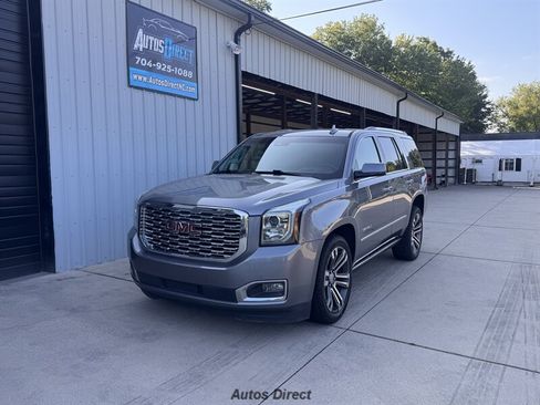Used 2019 GMC Yukon Denali w/ Denali Ultimate Package RWD image 11