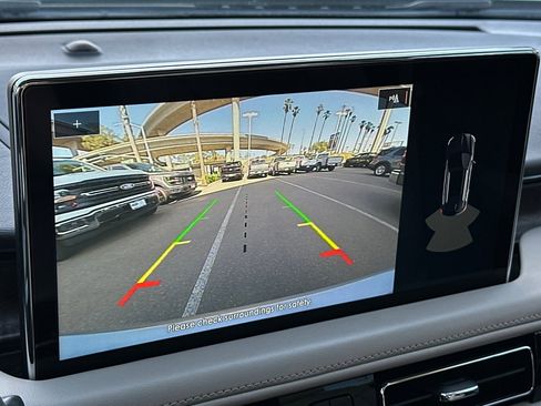 Certified 2021 Lincoln Nautilus Reserve image 19