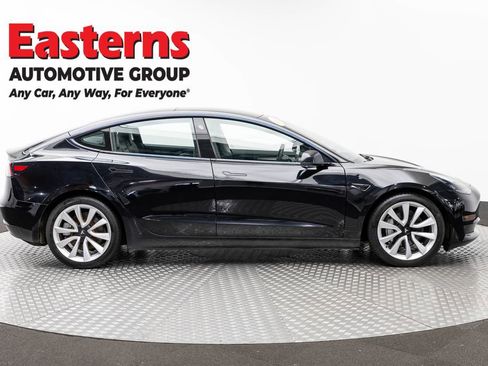 Used 2023 Tesla Model 3 Standard Range RWD image 4