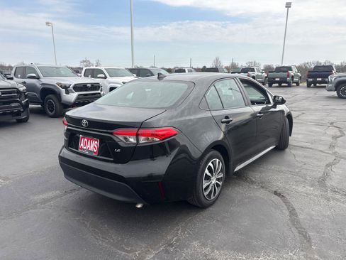 Used 2023 Toyota Corolla LE image 8