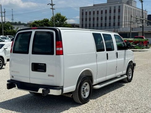 Used 2025 GMC Savana 2500 w/ Driver Convenience Package RWD image 6