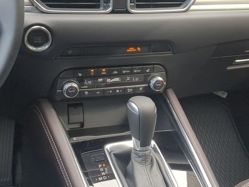 New 2025 MAZDA CX-5 Signature image 16
