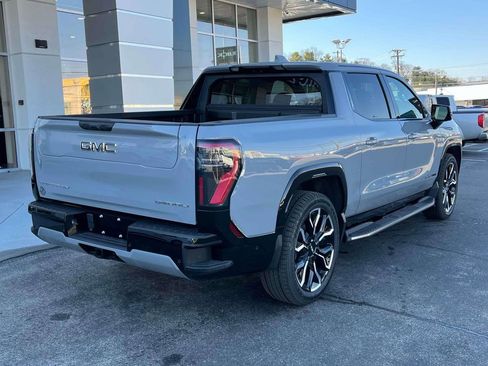 New 2025 GMC Sierra EV Denali image 3