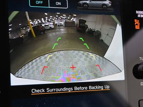 Used 2025 Subaru Outback Premium image 28