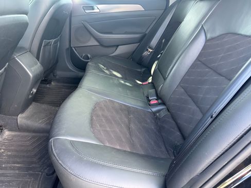 Used 2015 Hyundai Sonata Sport w/ Option Group 04 FWD image 14