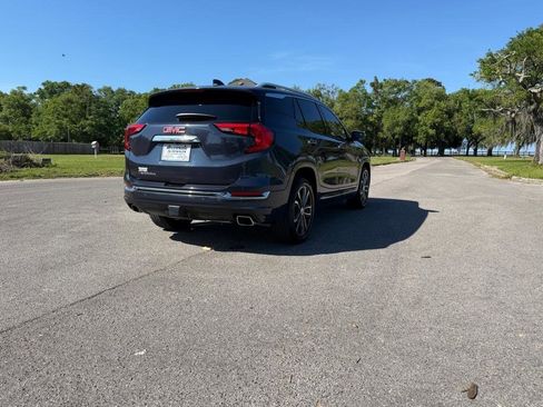 Used 2019 GMC Terrain Denali w/ Advanced Safety Package image 5