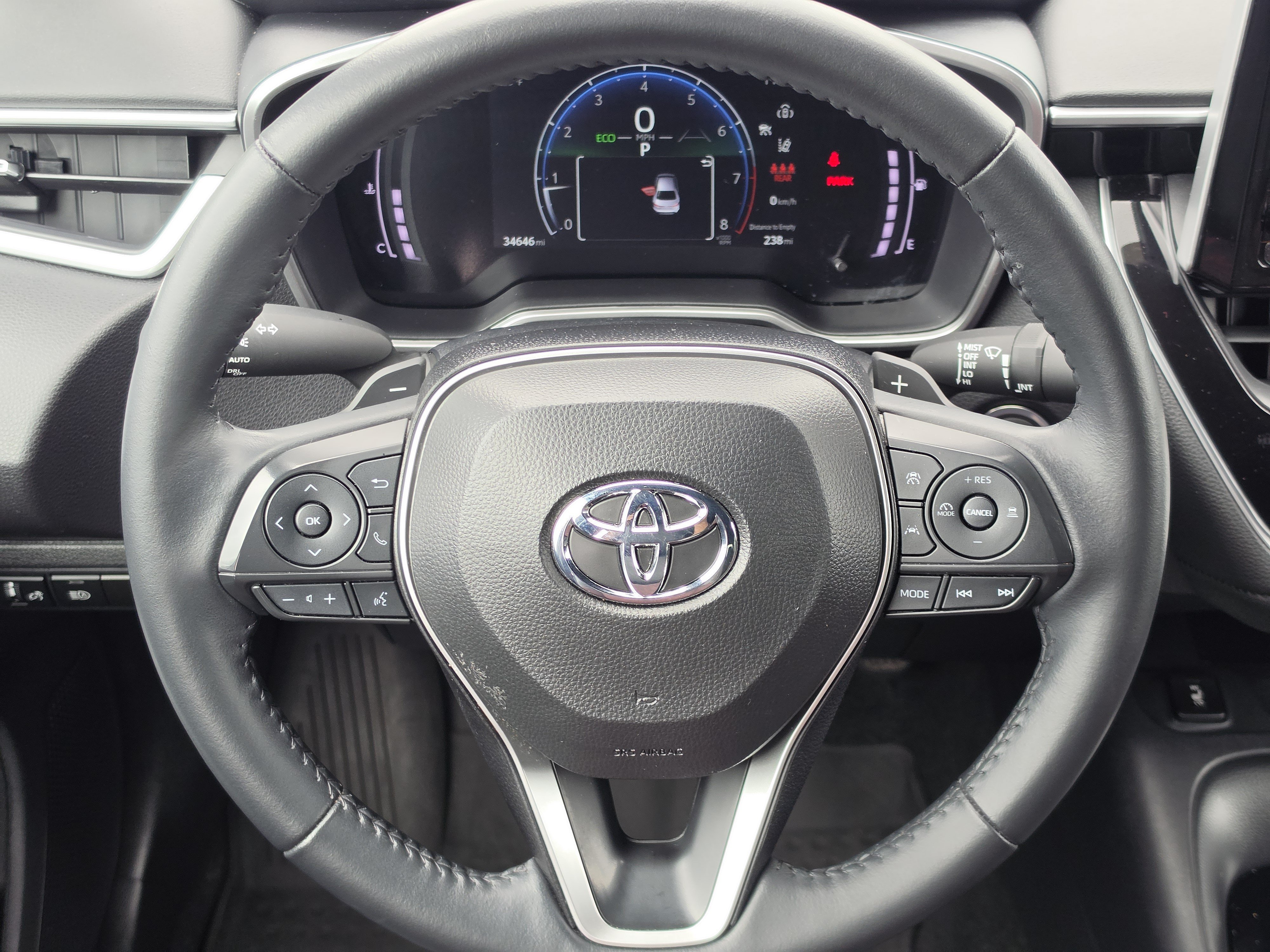Used 2024 Toyota Corolla XSE FWD image 15