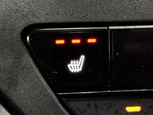 Used 2023 Honda Accord EX image 33