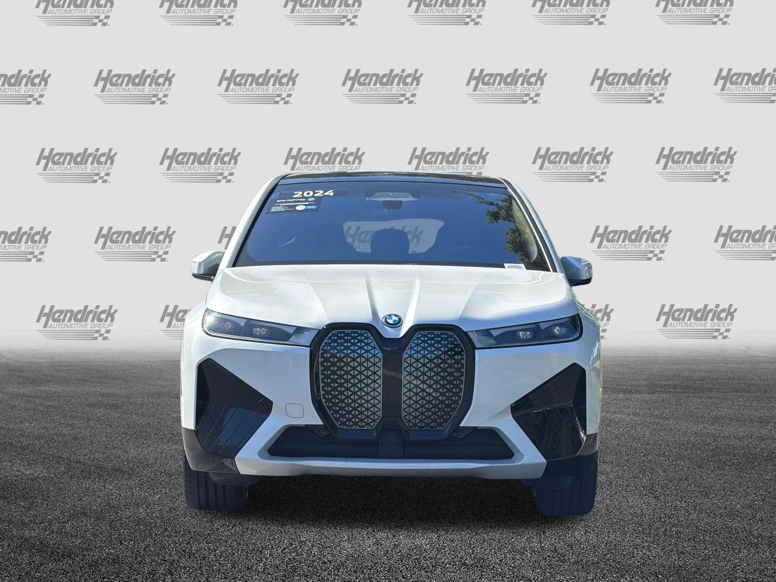 Certified 2024 BMW iX xDrive50 w/ Sport Package AWD/4WD image 10