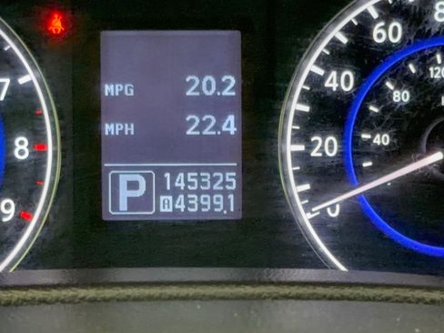 Used 2013 INFINITI G37 Journey w/ Premium Pkg RWD image 26