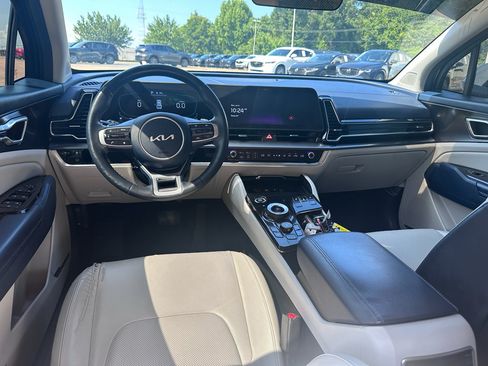 Used 2023 Kia Sportage EX AWD/4WD image 10