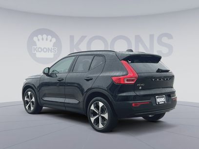 New 2026 Volvo XC40 B5 Plus w/ Protection Package Premier