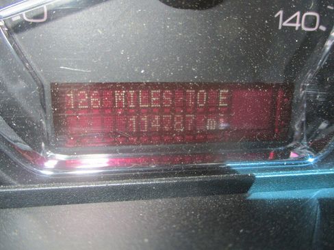 Used 2010 Lincoln MKS AWD image 28