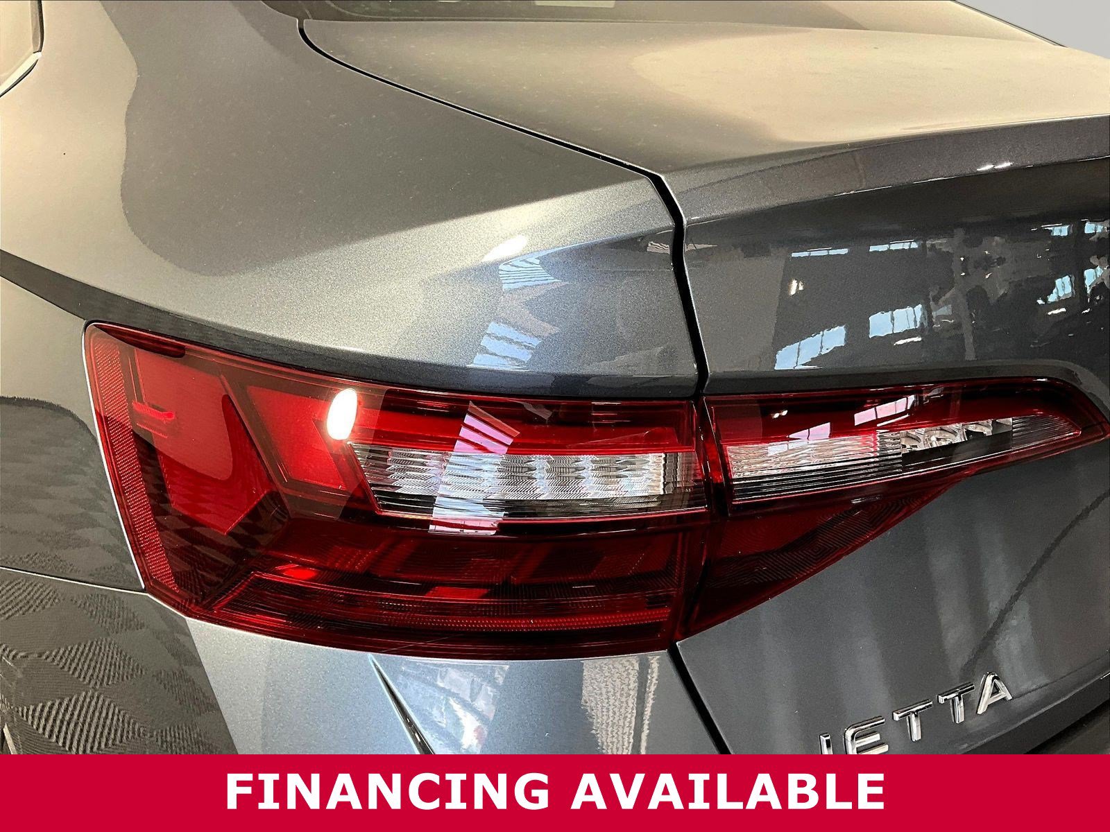 Used 2023 Volkswagen Jetta SE FWD image 21