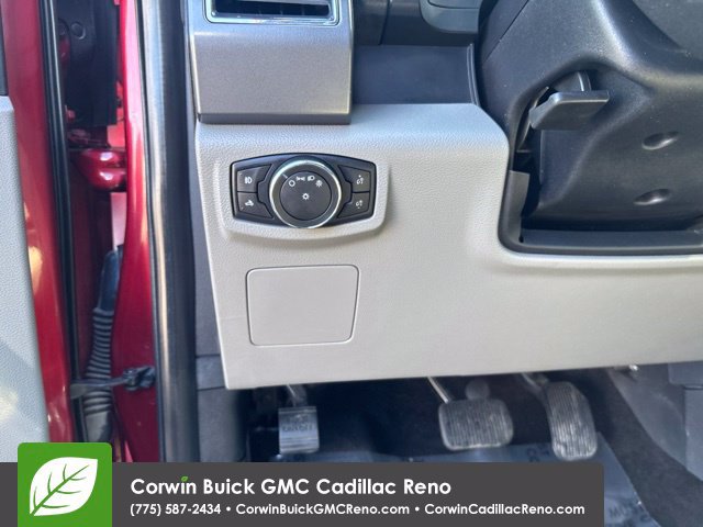 Used 2017 Ford F150 XLT AWD/4WD image 12