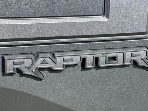 Used 2019 Ford F150 Raptor w/ Equipment Group 802A Luxury image 33