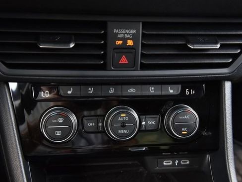 Used 2024 Volkswagen Jetta GLI Autobahn FWD image 15