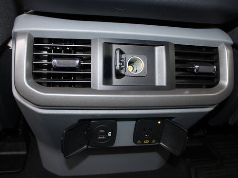 Used 2023 Ford F150 XLT w/ Equipment Group 302A High image 16