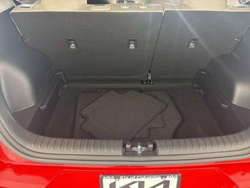 Certified 2025 Kia Soul LX w/ LX Technology Package image 22