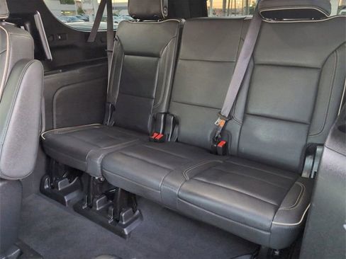 Certified 2023 GMC Yukon XL SLT image 25
