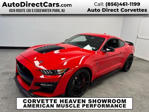Used 2022 Ford Mustang Shelby GT500 w/ Technology Package image 1