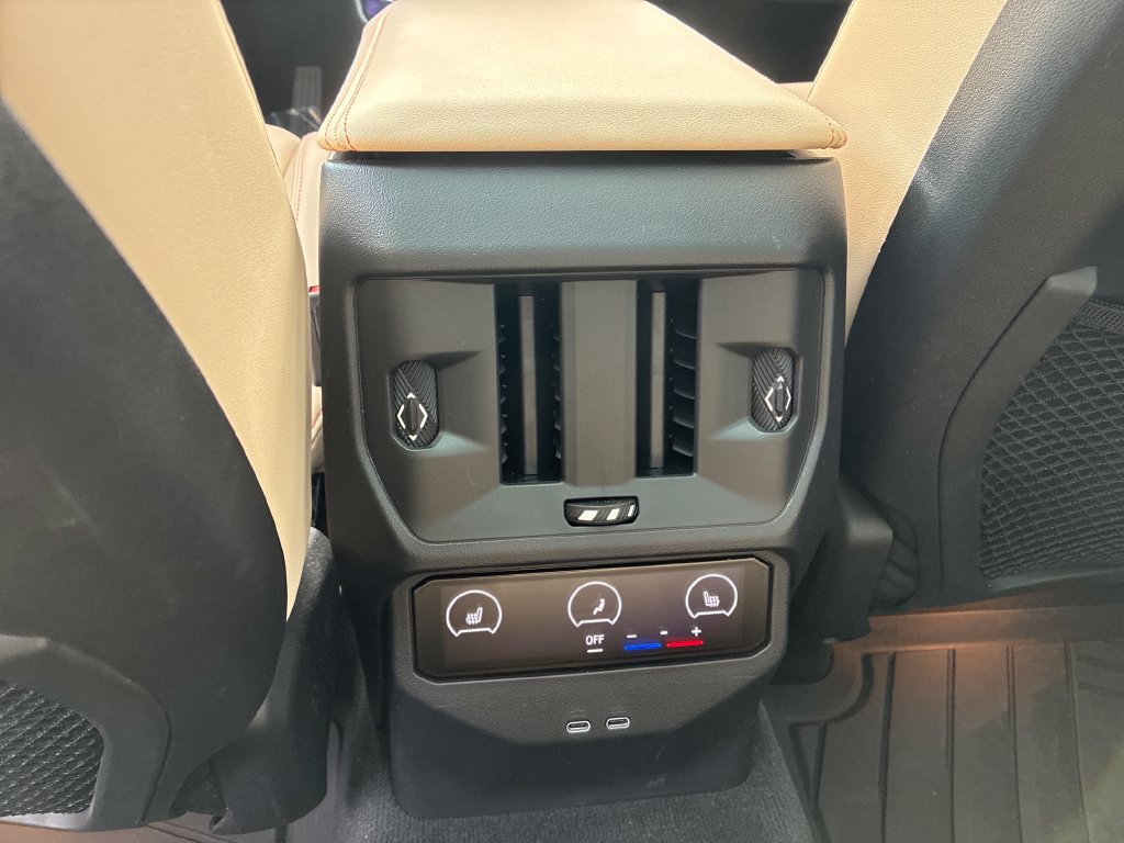 Used 2026 BMW X3 xDrive30i w/ Premium Package AWD/4WD image 22