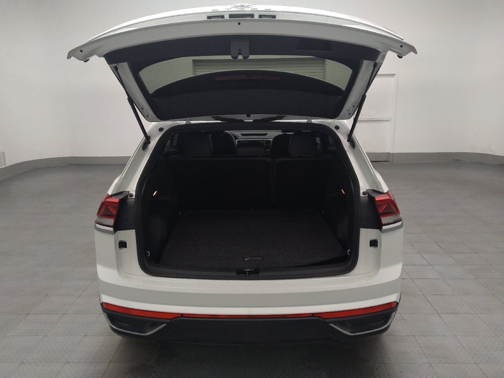 Used 2023 Volkswagen Atlas Cross Sport SE FWD image 29