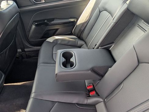 Used 2025 Kia K5 GT-Line AWD/4WD image 19