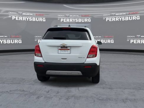 Used 2016 Chevrolet Trax LT w/ LT Convenience Package FWD image 7