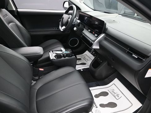 Used 2025 Hyundai Ioniq 5 Limited RWD image 33